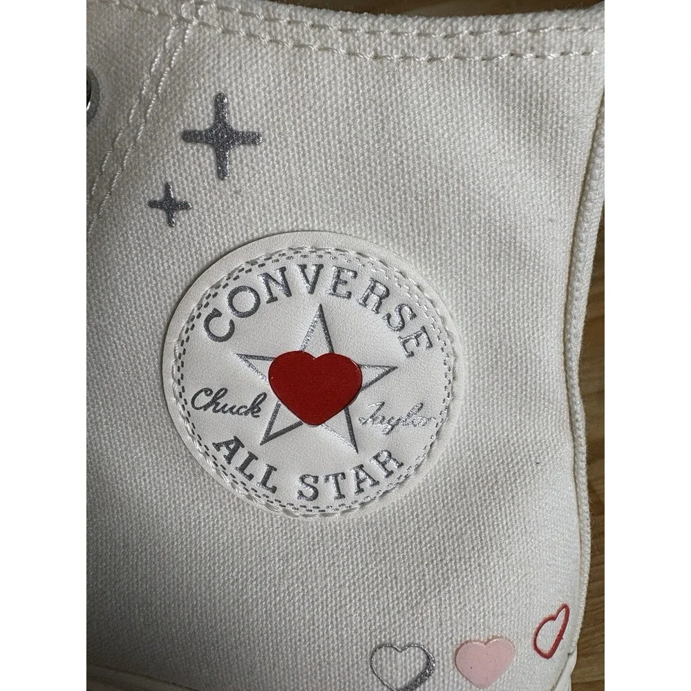 Converse Chuck Taylor All Star Lift Platform Womens‎ 9  "Y2K Heart" A109114C New - Picture 9 of 10